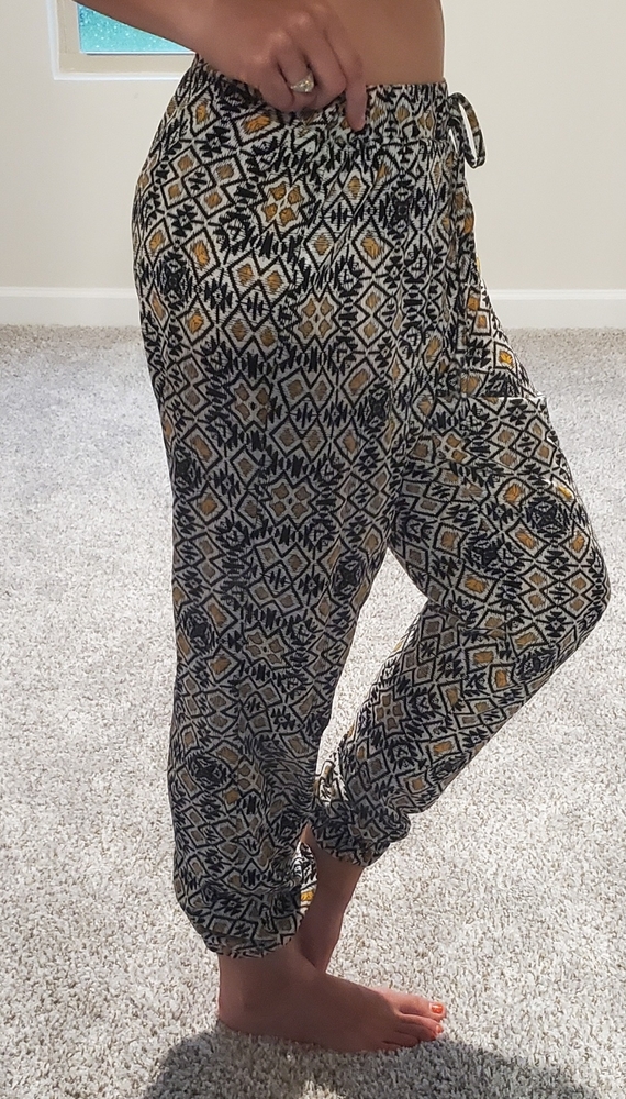 Pants - Picture 2 of 6